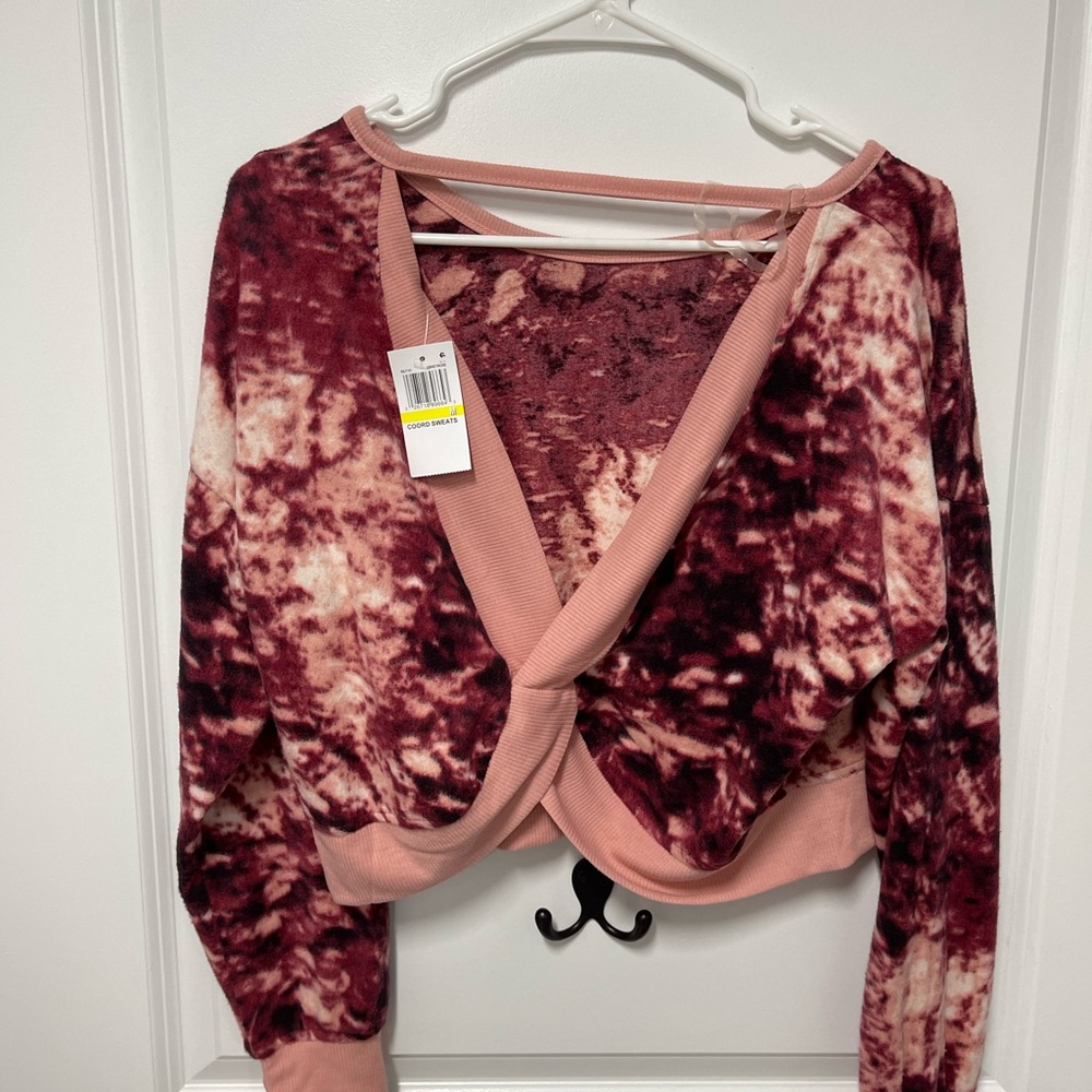 Crop Top - Picture 3 of 3